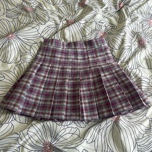 Plaid purple and blue mini tennis skirt. Size small. Mid/High waisted.